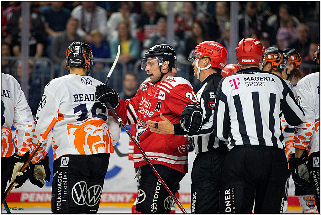PENNY DEL; Koelner Haie- Grizzly Wolfsburg; Koeln, 26.10.2022
